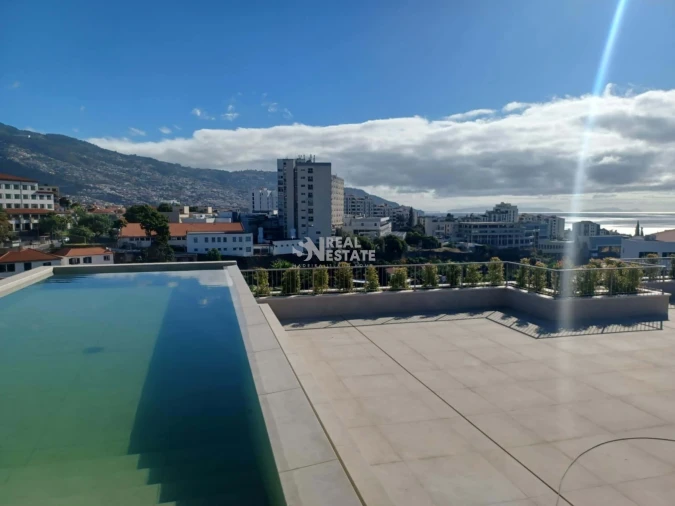 Apartamento T2 para Venda em São Martinho Foto 32