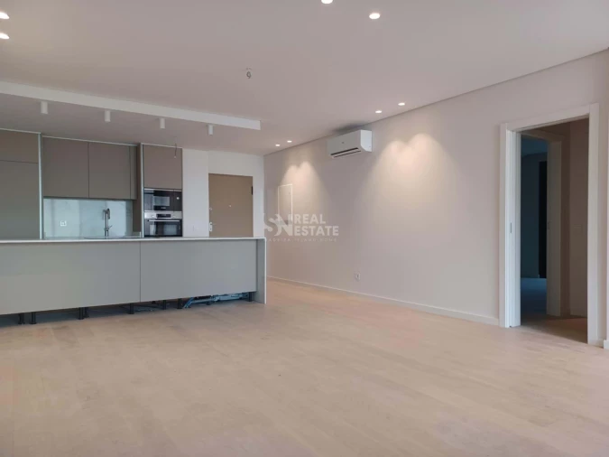 Apartamento T2 para Venda em São Martinho Foto 7