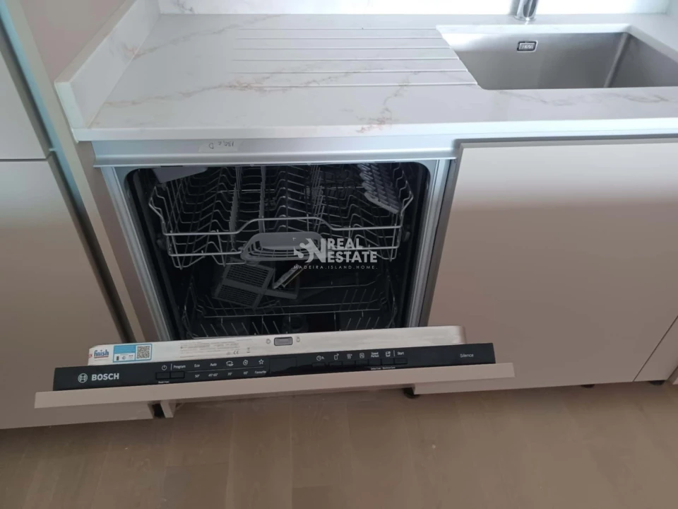 Apartamento T2 para Venda em São Martinho Foto 9