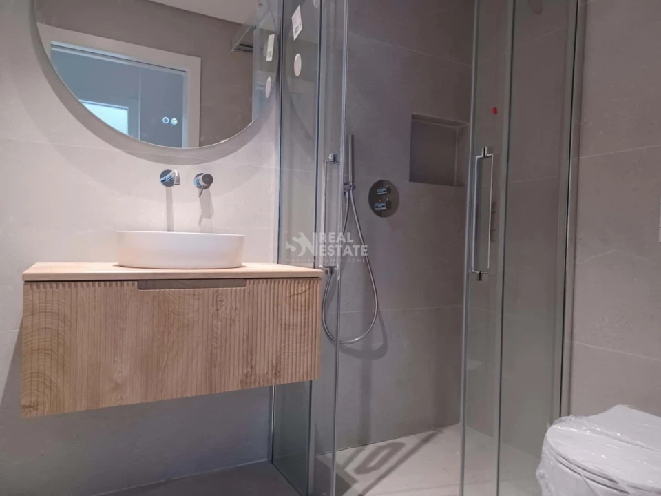 Apartamento T2 para Venda em São Martinho Foto 17