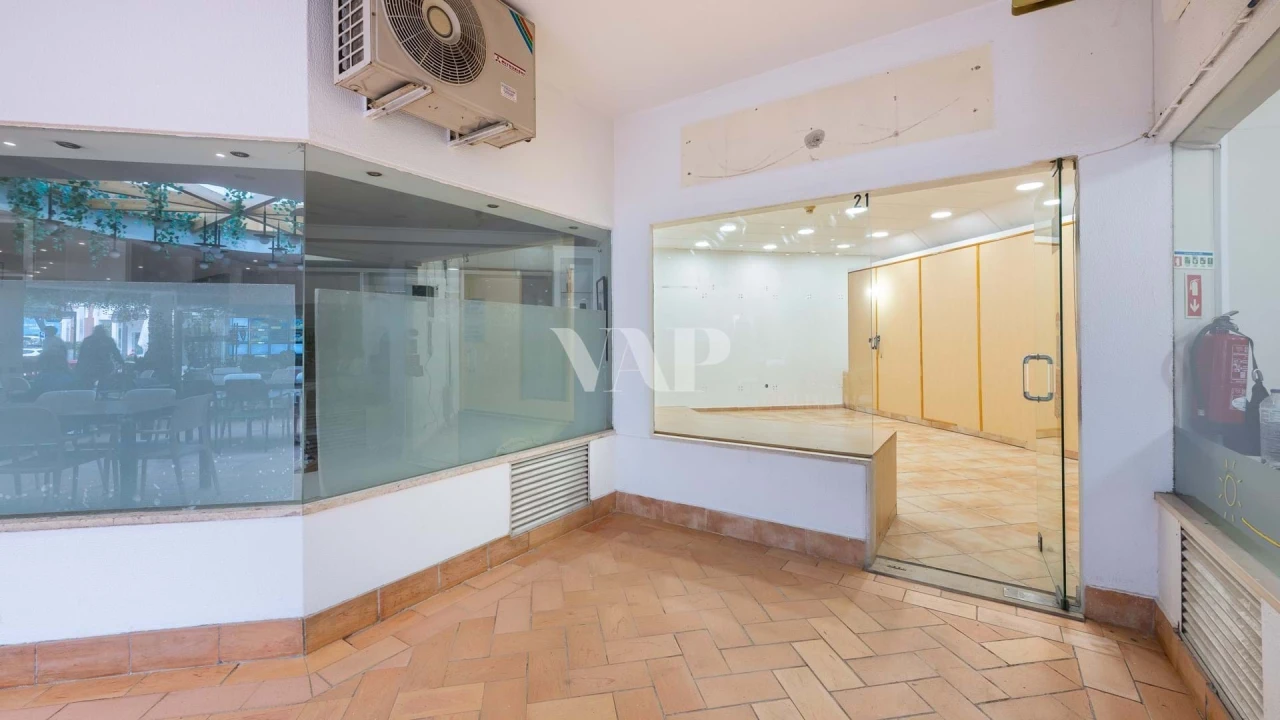 Negócio para Arrendamento em Almancil Foto 2