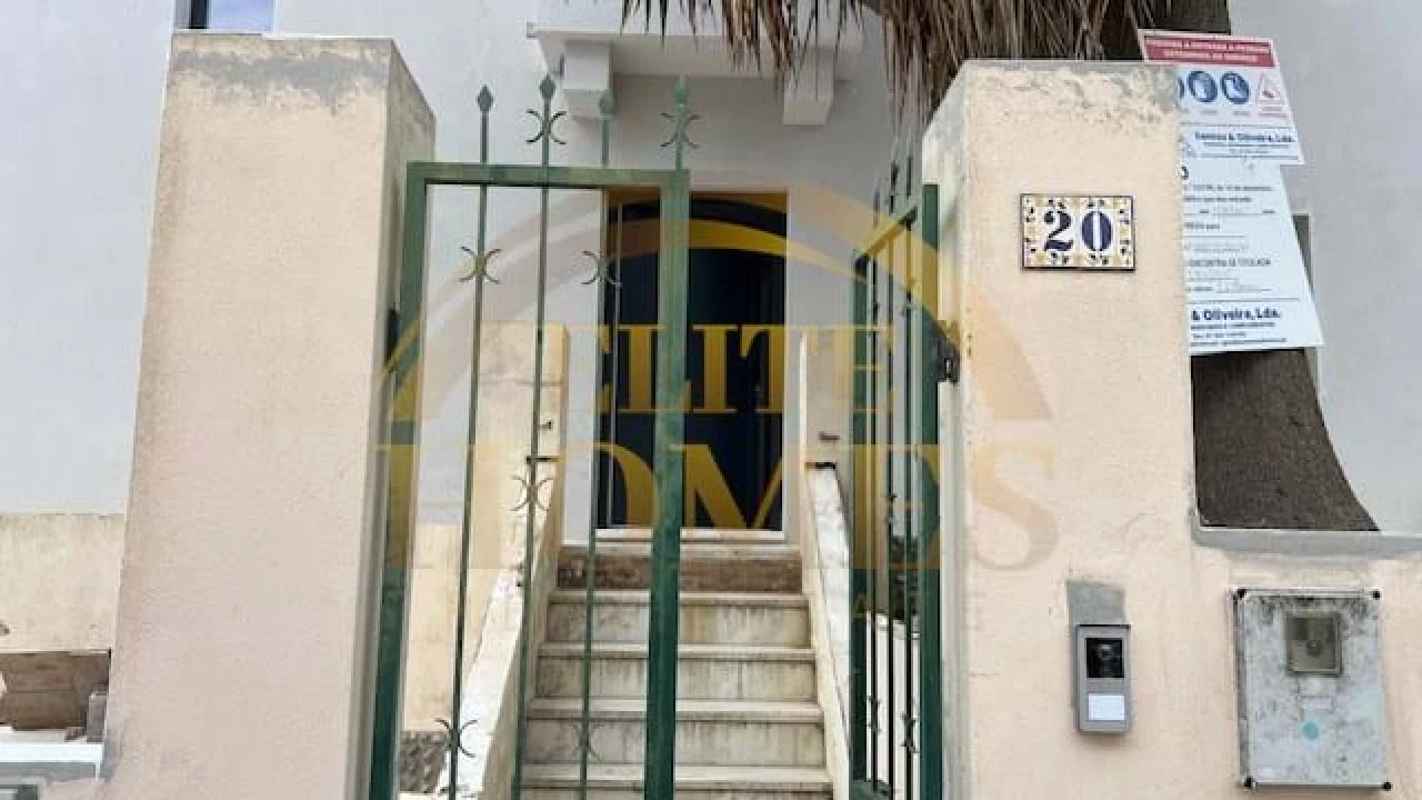 Moradia T3 para Venda em Almada, Cova da Piedade, Pragal e Cacilhas Foto 2