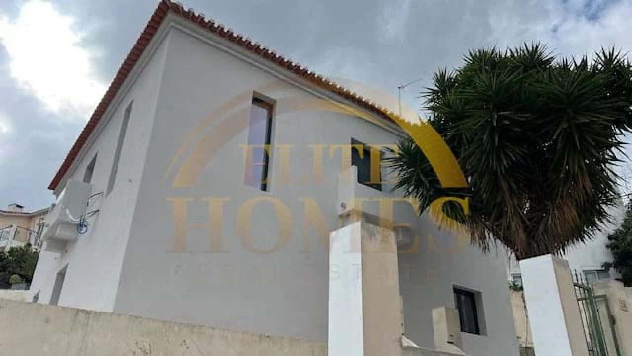 Moradia T3 para Venda em Almada, Cova da Piedade, Pragal e Cacilhas Foto 1