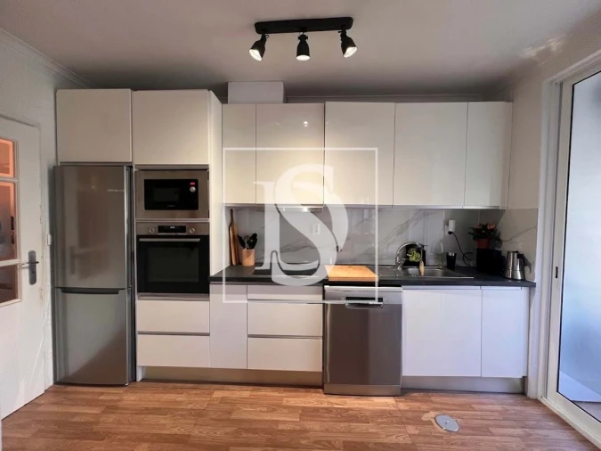 Apartamento T2 para Venda em Canelas Foto 7