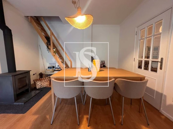 Apartamento T2 para Venda em Canelas Foto 4