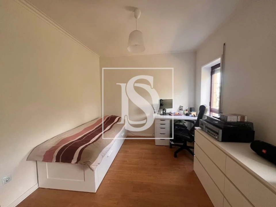 Apartamento T2 para Venda em Canelas Foto 14