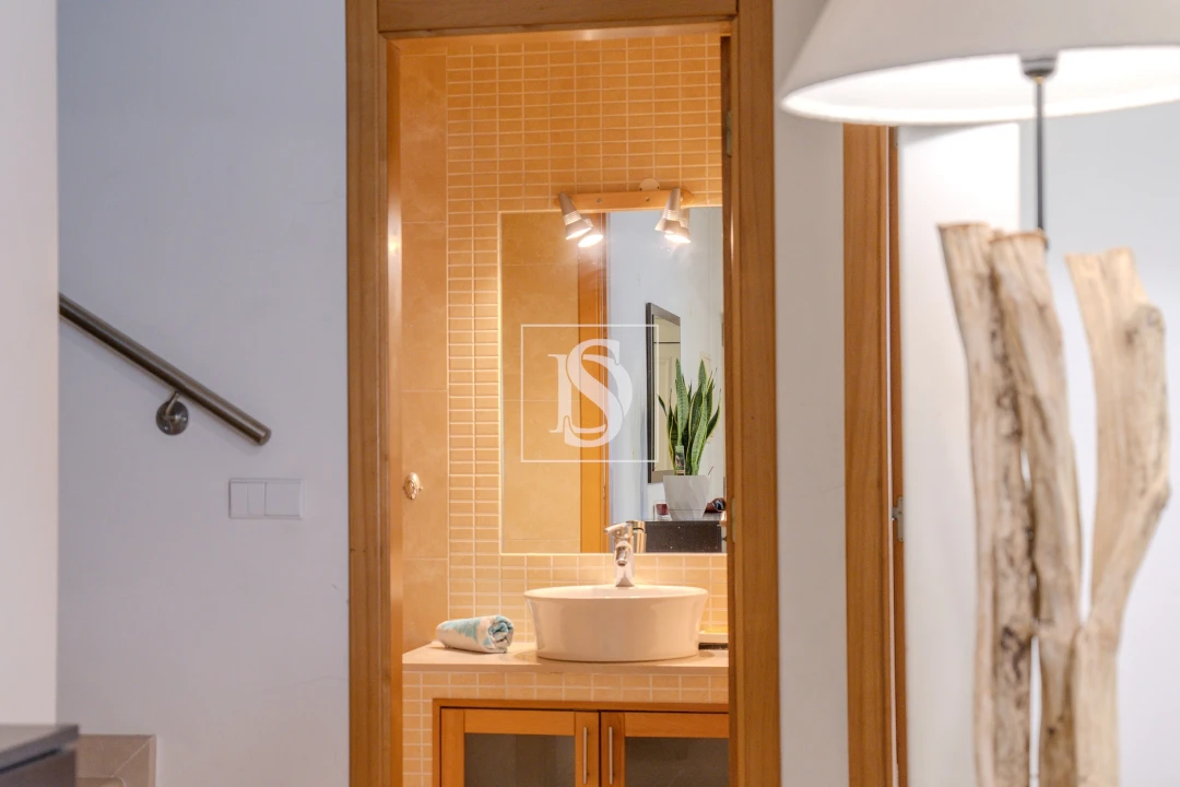 Moradia T4 para Venda em Torres Novas (Santa Maria, Salvador e Santiago) Foto 10