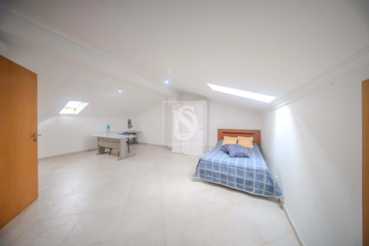 Moradia T4 para Venda em Torres Novas (Santa Maria, Salvador e Santiago) Foto 13