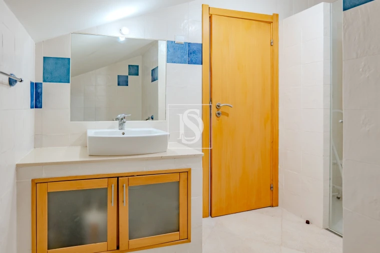 Moradia T4 para Venda em Torres Novas (Santa Maria, Salvador e Santiago) Foto 35