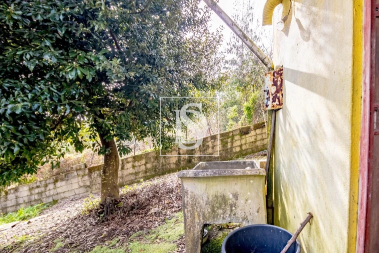 Moradia T1 para Venda em Arcozelo Foto 30