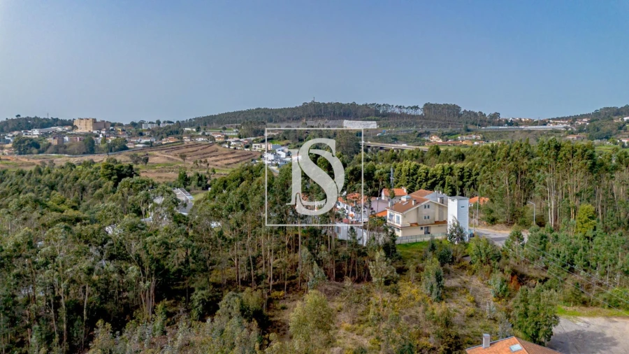 Moradia T1 para Venda em Arcozelo Foto 11