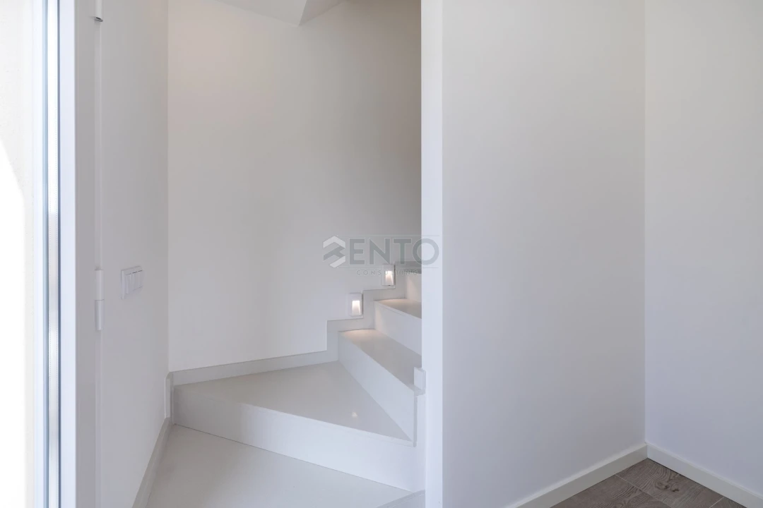 Moradia T2 para Venda em Atouguia da Baleia Foto 14