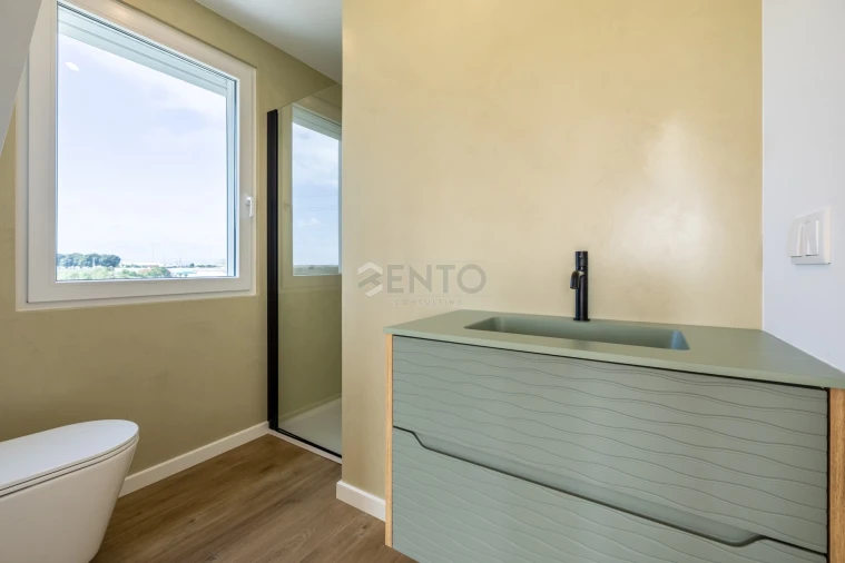 Moradia T2 para Venda em Atouguia da Baleia Foto 21