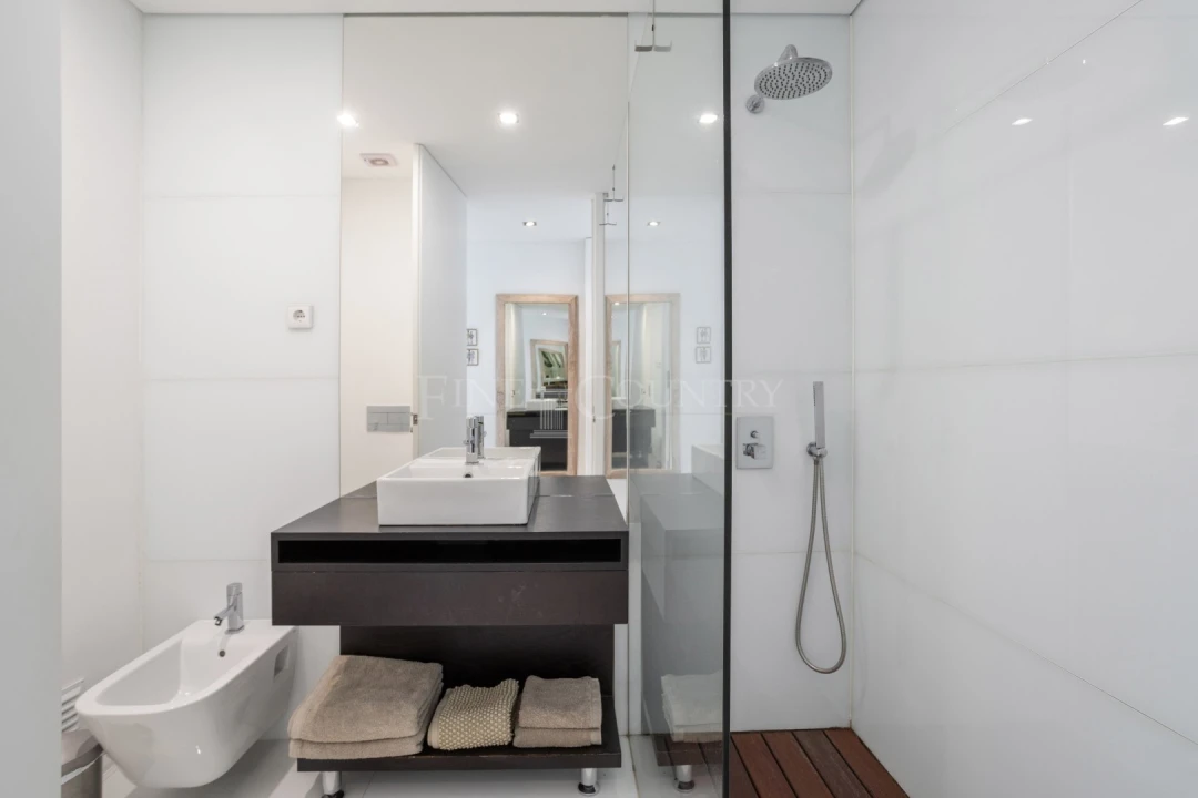 Apartamento T2 para Venda em Olhão Foto 19