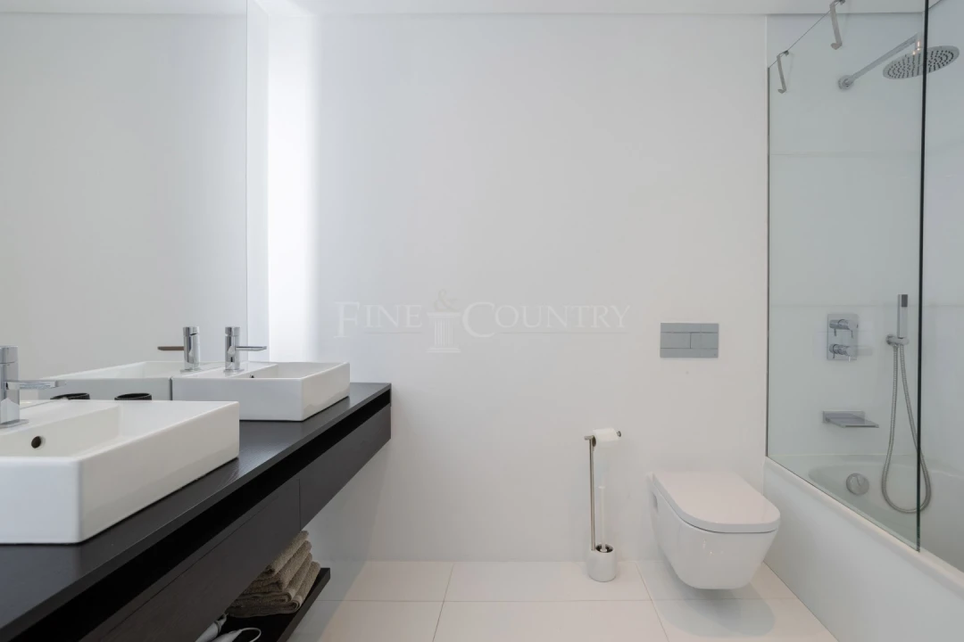 Apartamento T2 para Venda em Olhão Foto 22