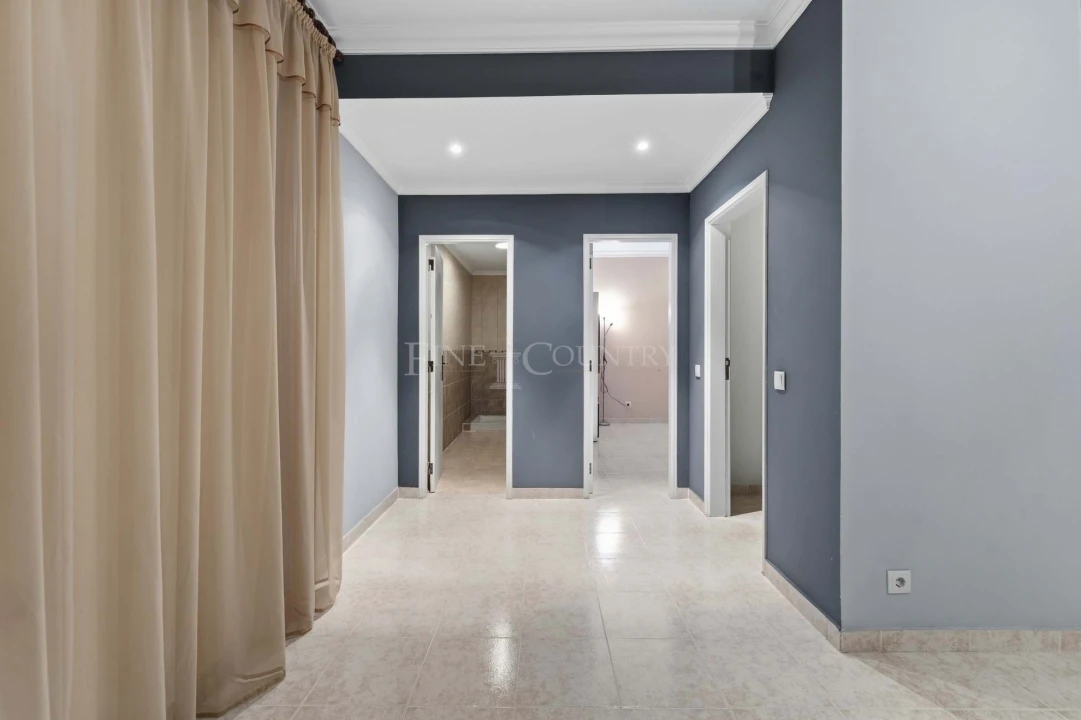 Moradia T4 para Venda em Albufeira e Olhos de Água Foto 16