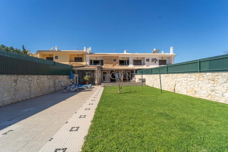 Moradia T4 para Venda em Albufeira e Olhos de Água Foto 5