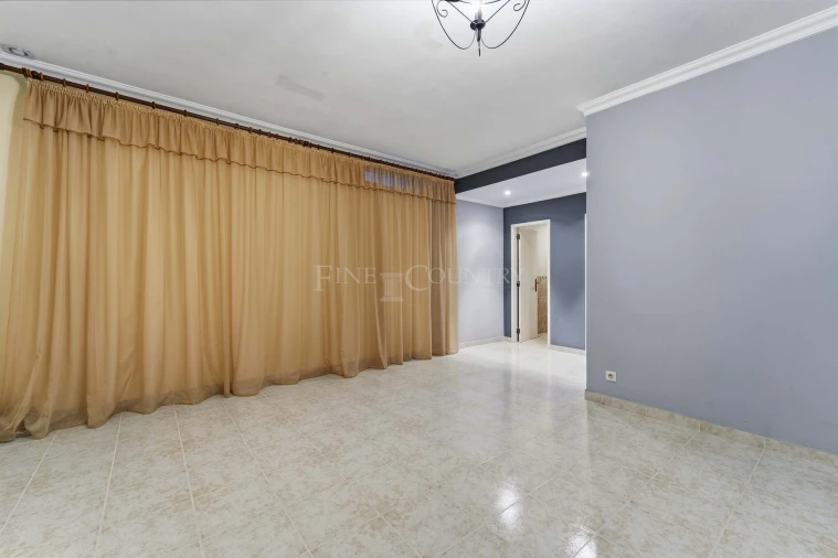 Moradia T4 para Venda em Albufeira e Olhos de Água Foto 15