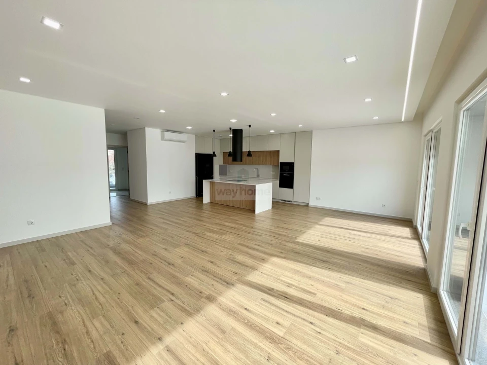 Apartamento T3 para Venda em Lourinhã e Atalaia Foto 4