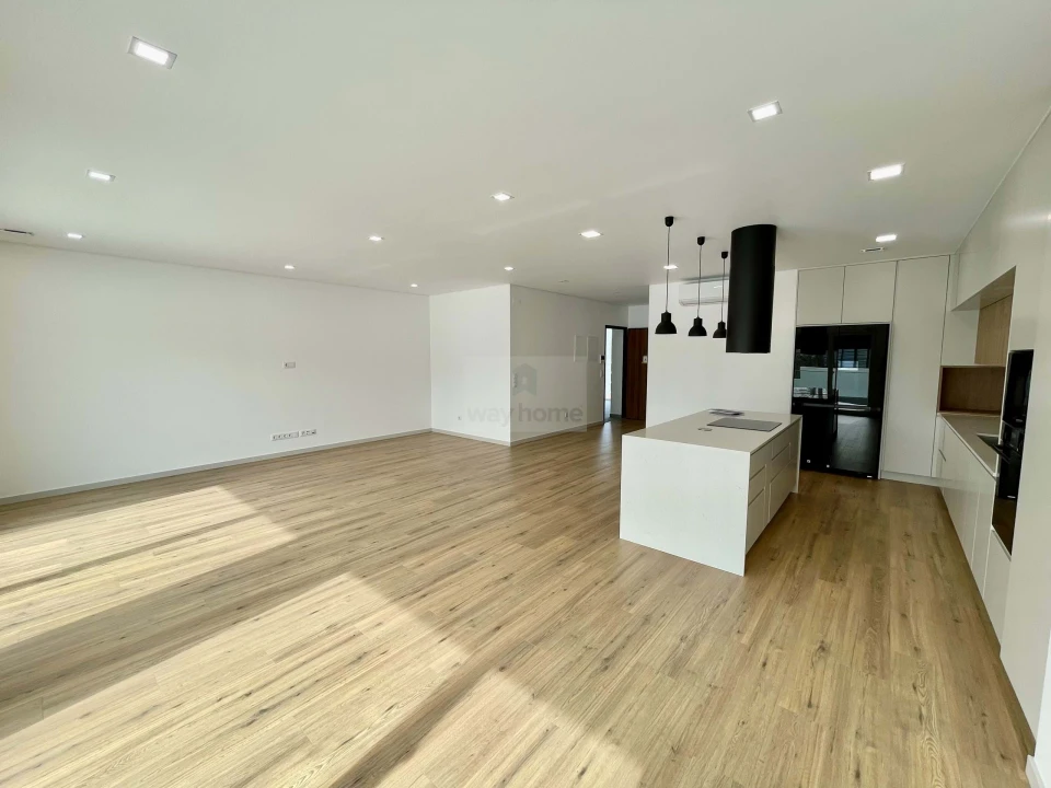 Apartamento T3 para Venda em Lourinhã e Atalaia Foto 7