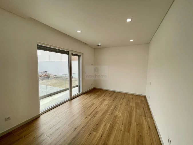 Apartamento T3 para Venda em Lourinhã e Atalaia Foto 14