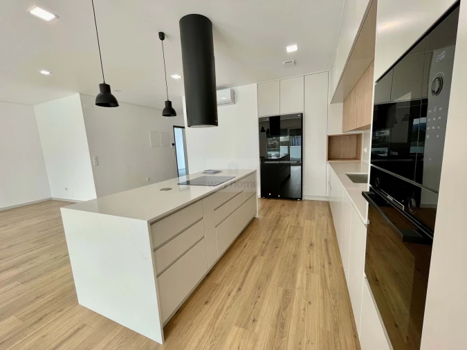 Apartamento T3 para Venda em Lourinhã e Atalaia Foto 8