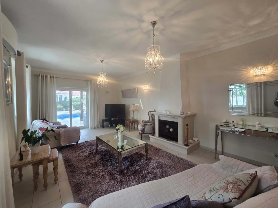 Moradia T3 para Venda em São Brás de Alportel Foto 4