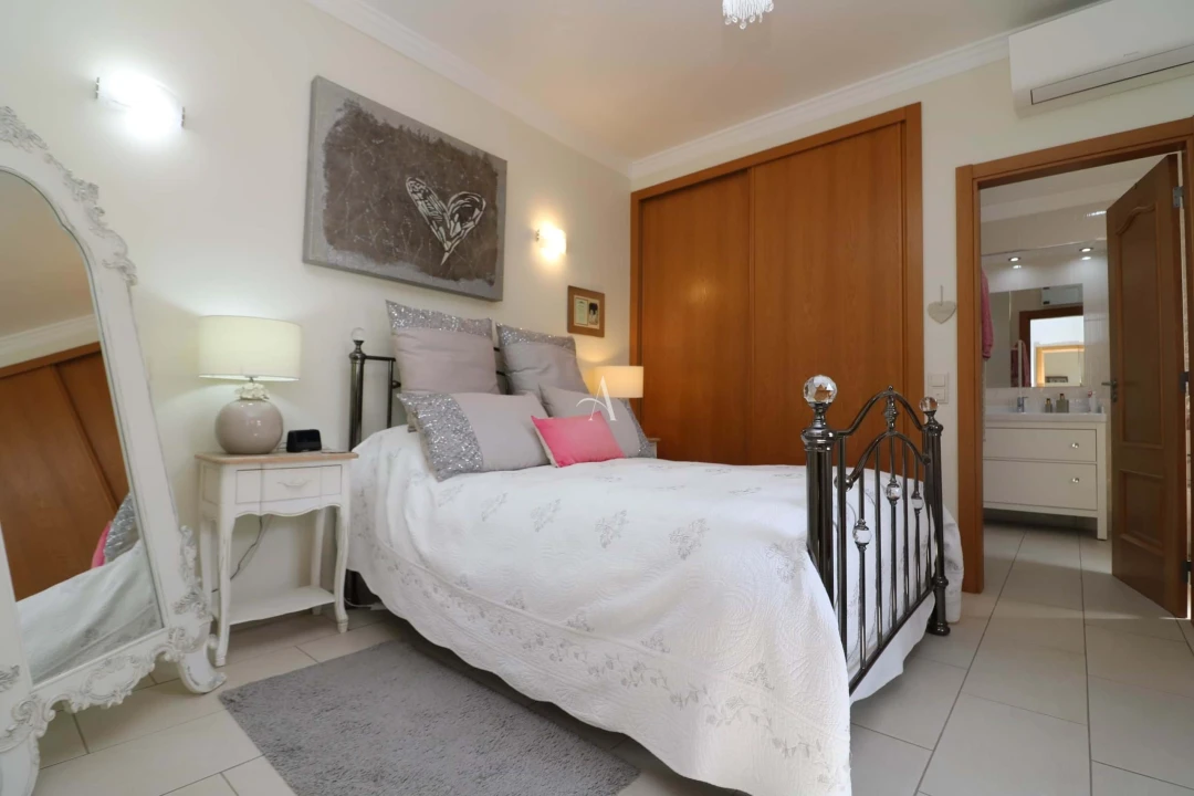 Moradia T3 para Venda em São Brás de Alportel Foto 14