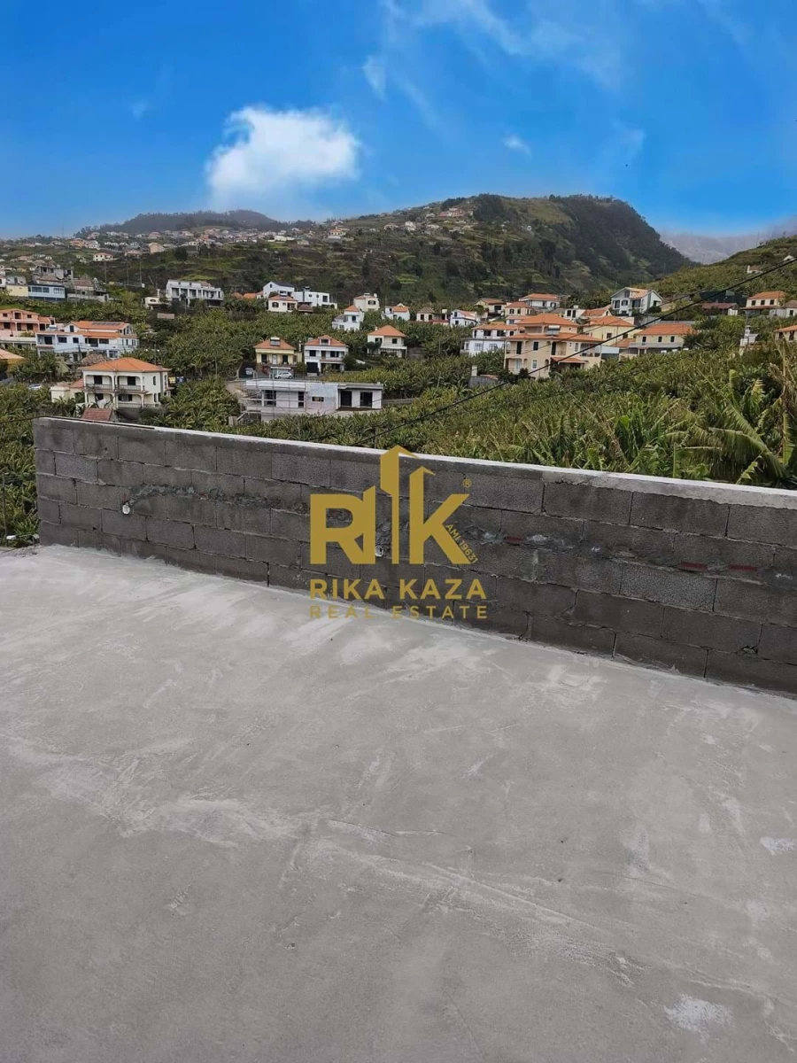 Moradia T3 para Venda em Ponta do Sol Foto 4