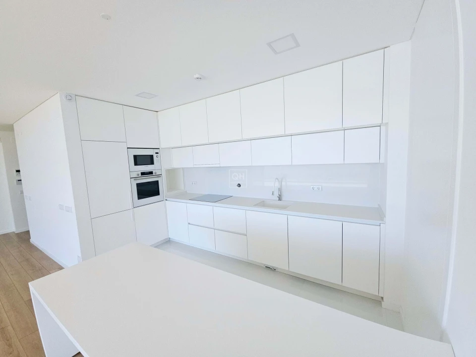 Apartamento T2 para Venda em Olhão Foto 8