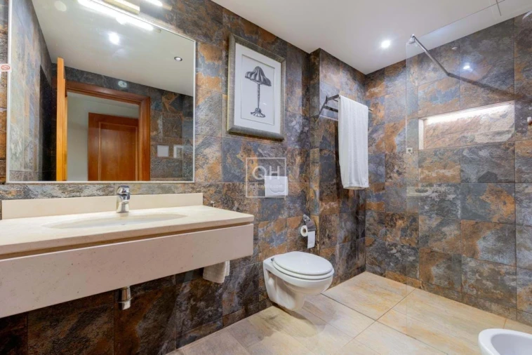 Moradia T3 para Venda em Quarteira Foto 18