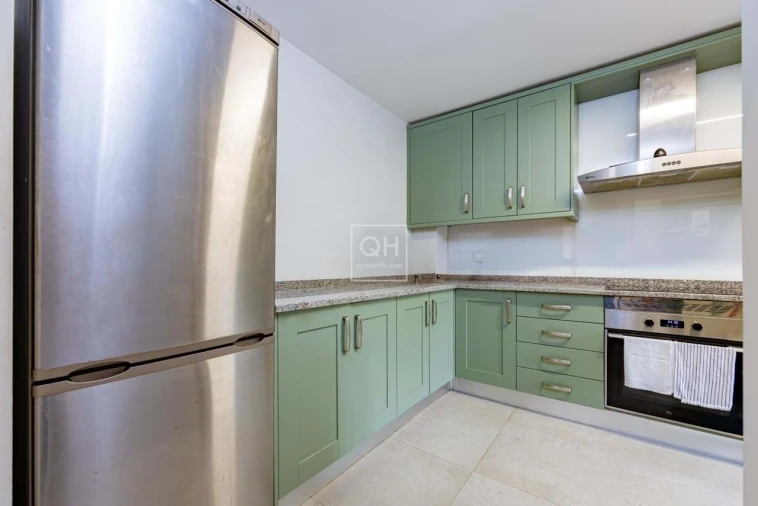 Moradia T3 para Venda em Quarteira Foto 8