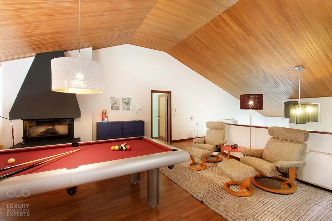 Moradia T5 para Venda em Charneca de Caparica e Sobreda Foto 29