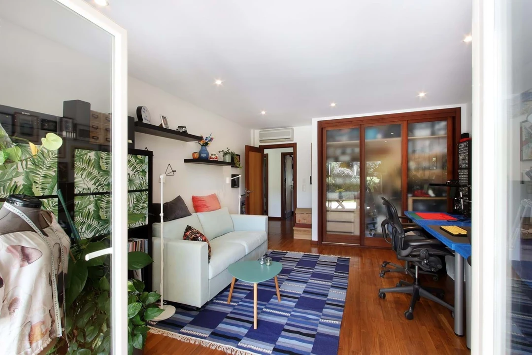 Moradia T5 para Venda em Charneca de Caparica e Sobreda Foto 14