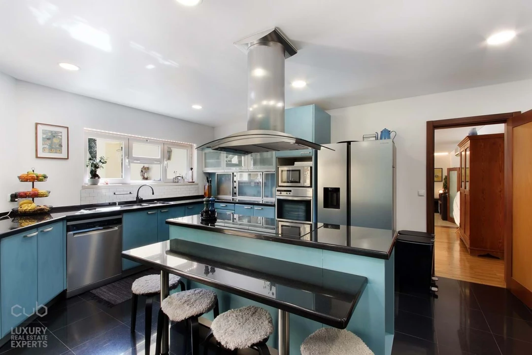 Moradia T5 para Venda em Charneca de Caparica e Sobreda Foto 53