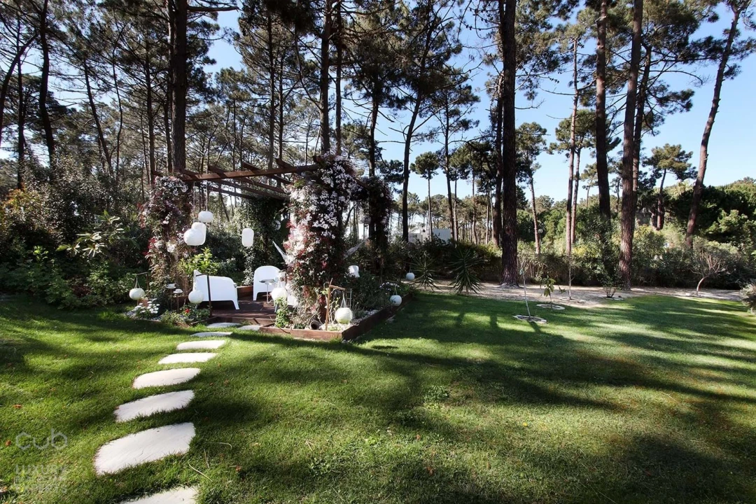 Moradia T5 para Venda em Charneca de Caparica e Sobreda Foto 84