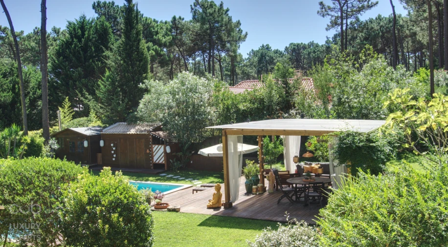 Moradia T5 para Venda em Charneca de Caparica e Sobreda Foto 15