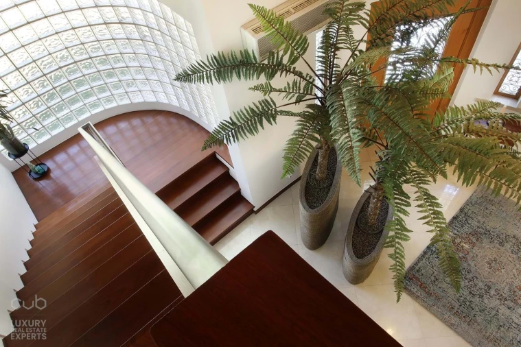 Moradia T5 para Venda em Charneca de Caparica e Sobreda Foto 44