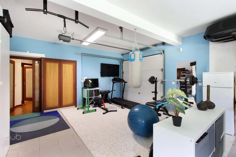 Moradia T5 para Venda em Charneca de Caparica e Sobreda Foto 60