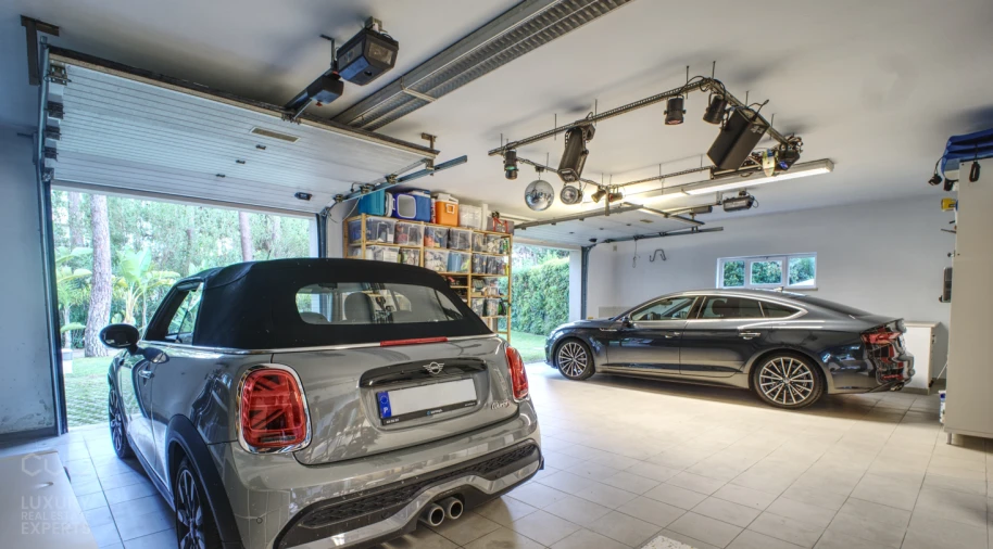 Moradia T5 para Venda em Charneca de Caparica e Sobreda Foto 46