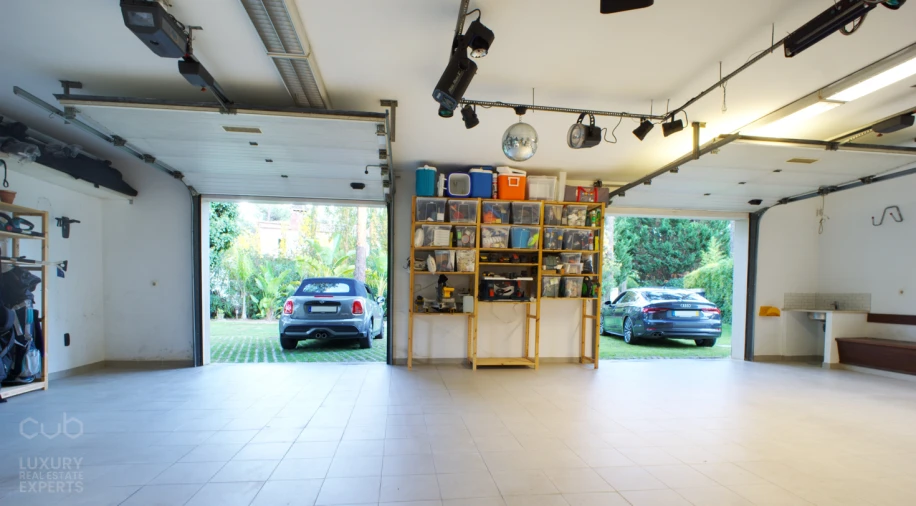 Moradia T5 para Venda em Charneca de Caparica e Sobreda Foto 47