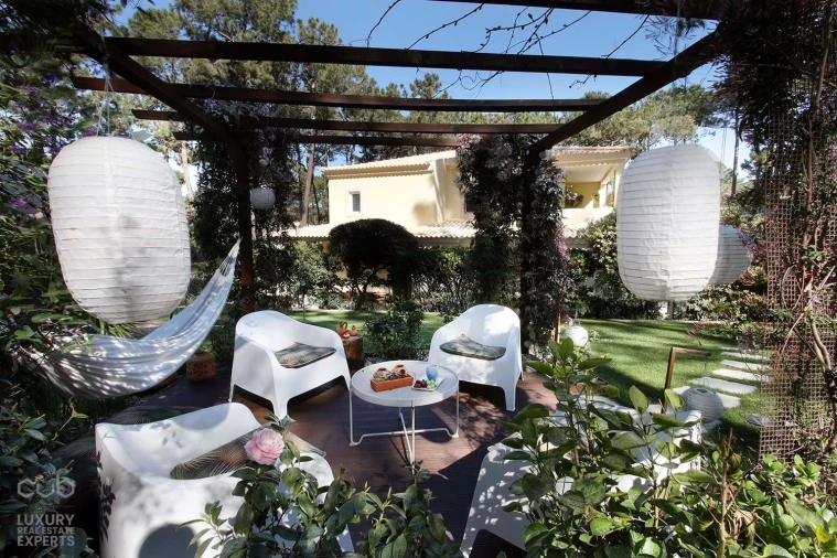 Moradia T5 para Venda em Charneca de Caparica e Sobreda Foto 42