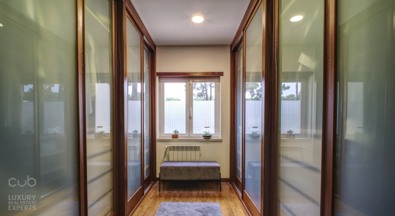 Moradia T5 para Venda em Charneca de Caparica e Sobreda Foto 17