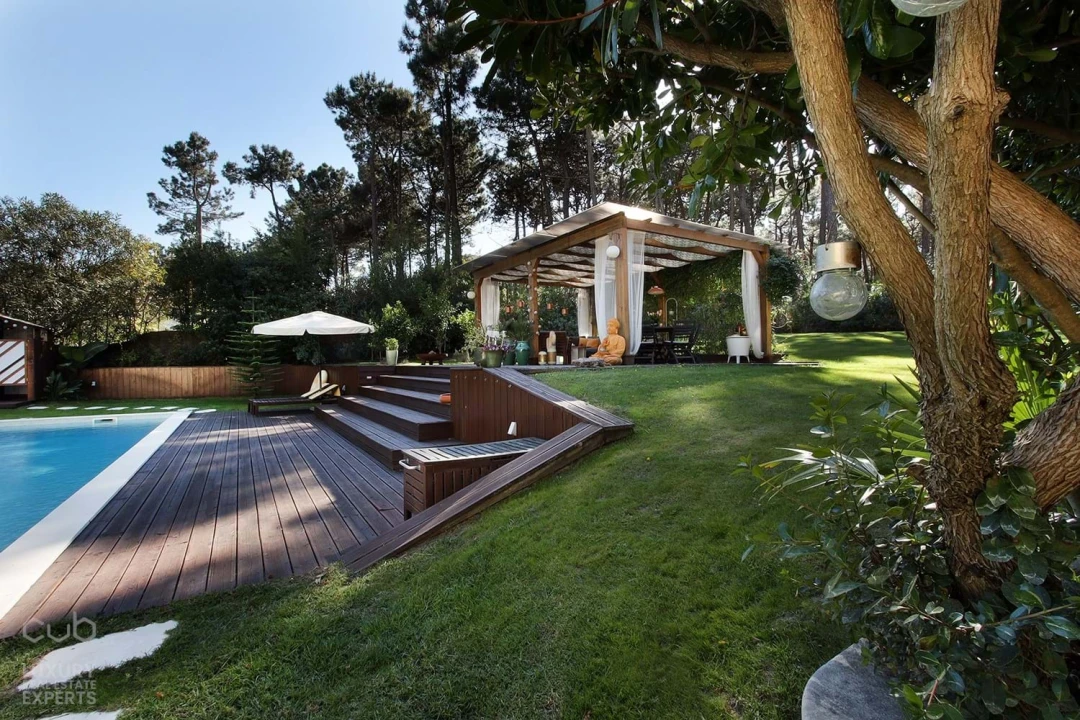 Moradia T5 para Venda em Charneca de Caparica e Sobreda Foto 76