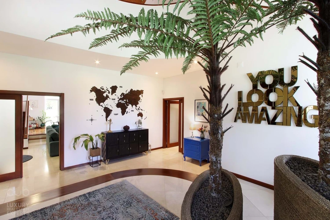 Moradia T5 para Venda em Charneca de Caparica e Sobreda Foto 3