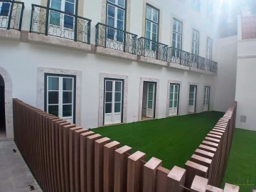 Apartamento T2 para Venda em Santa Maria Maior