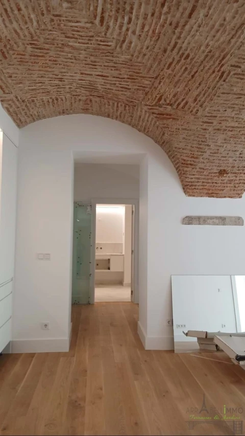 Apartamento T2 para Venda em Santa Maria Maior