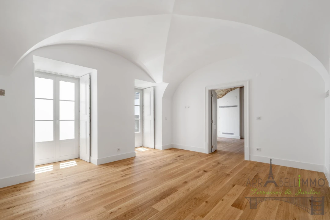Apartamento T2 para Venda em Santa Maria Maior Foto 11