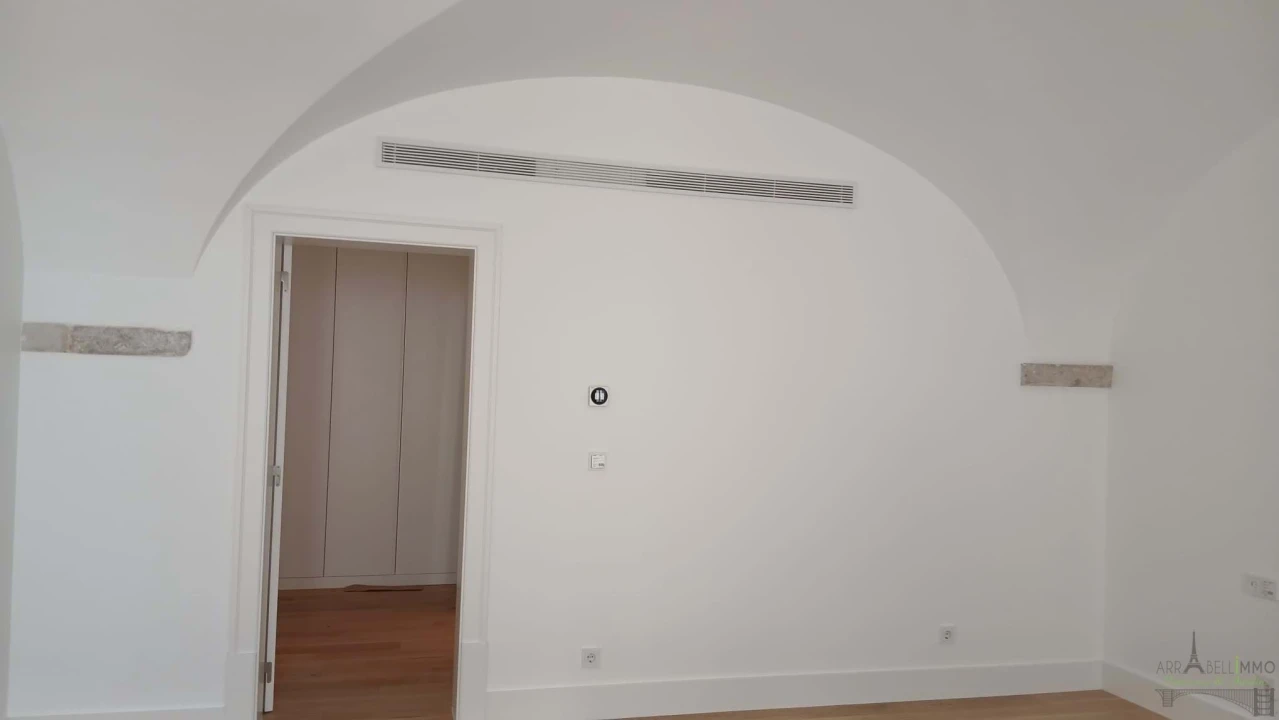 Apartamento T2 para Venda em Santa Maria Maior Foto 13