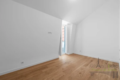 Apartamento T3 para Venda em Santa Maria Maior